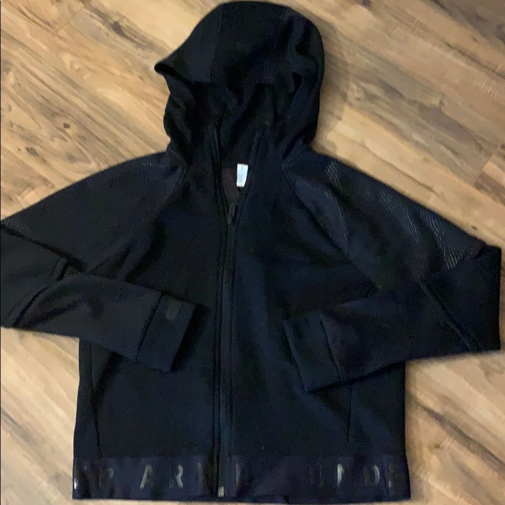 ⚡️Under armor⚡️ zip up hoodie with mesh accents